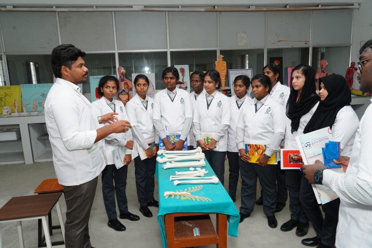 B.Pharm students group discussion